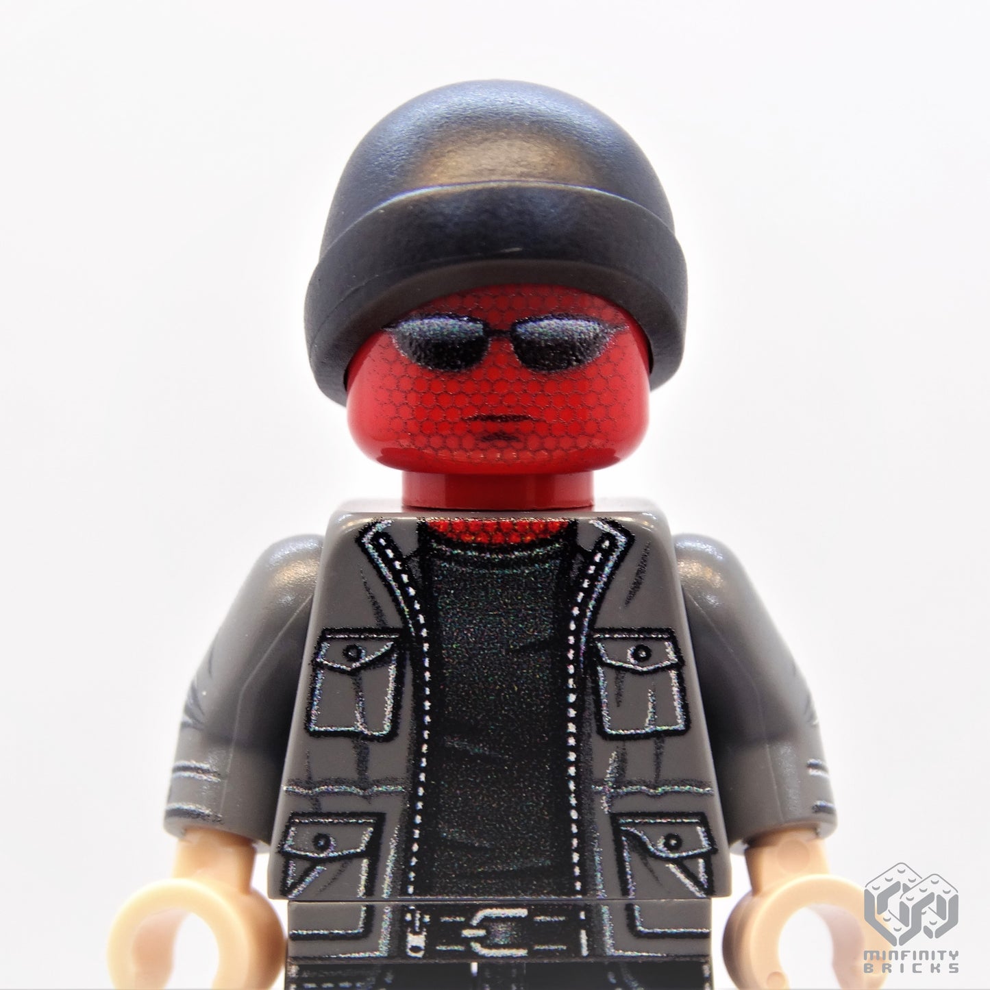 The Amazing SPIDER-MAN Vigilante Suit | Adult Collectible Minifigure 15+