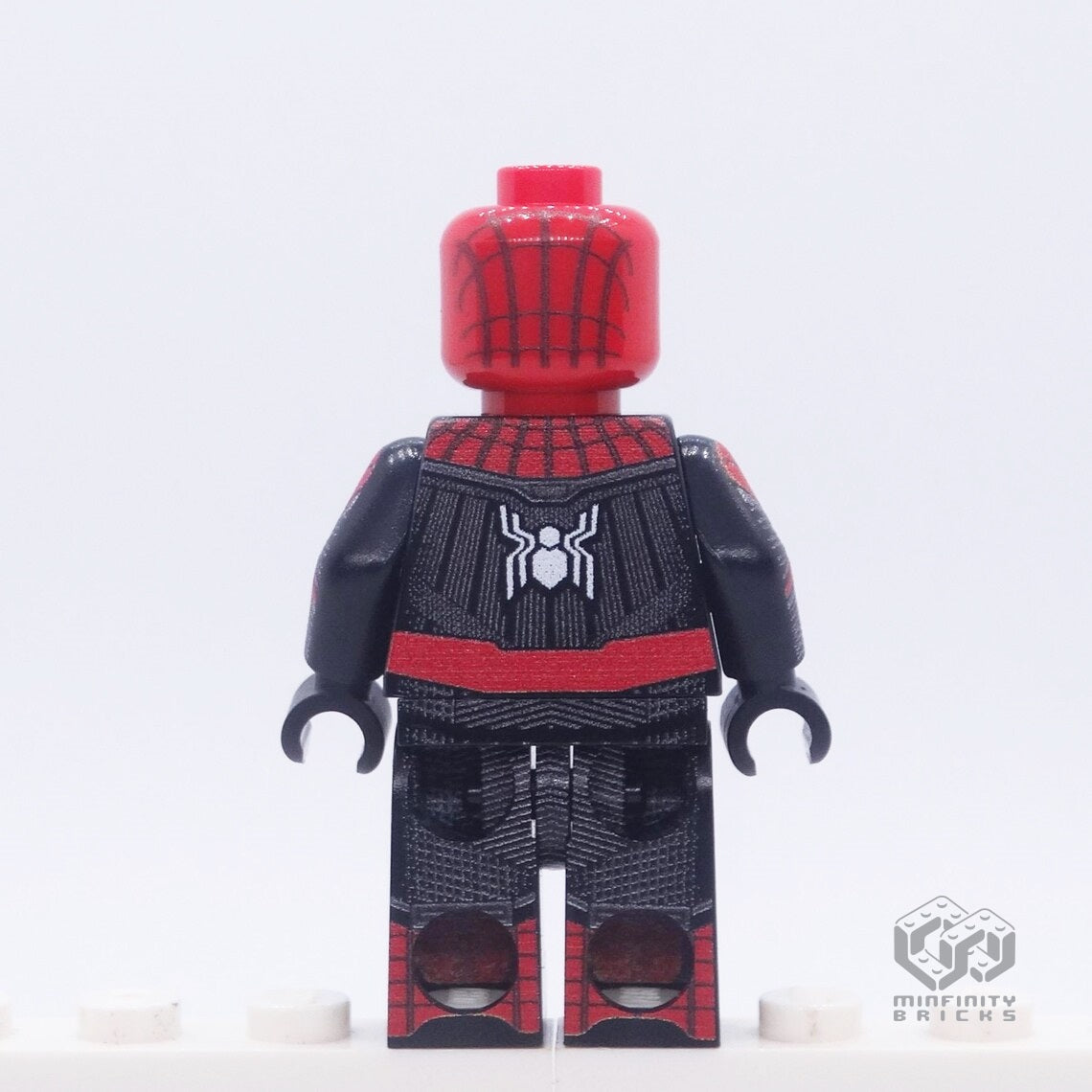 Spider-Man Black and Red suit, Far From Home | Adult Collectible Minifigure 15+