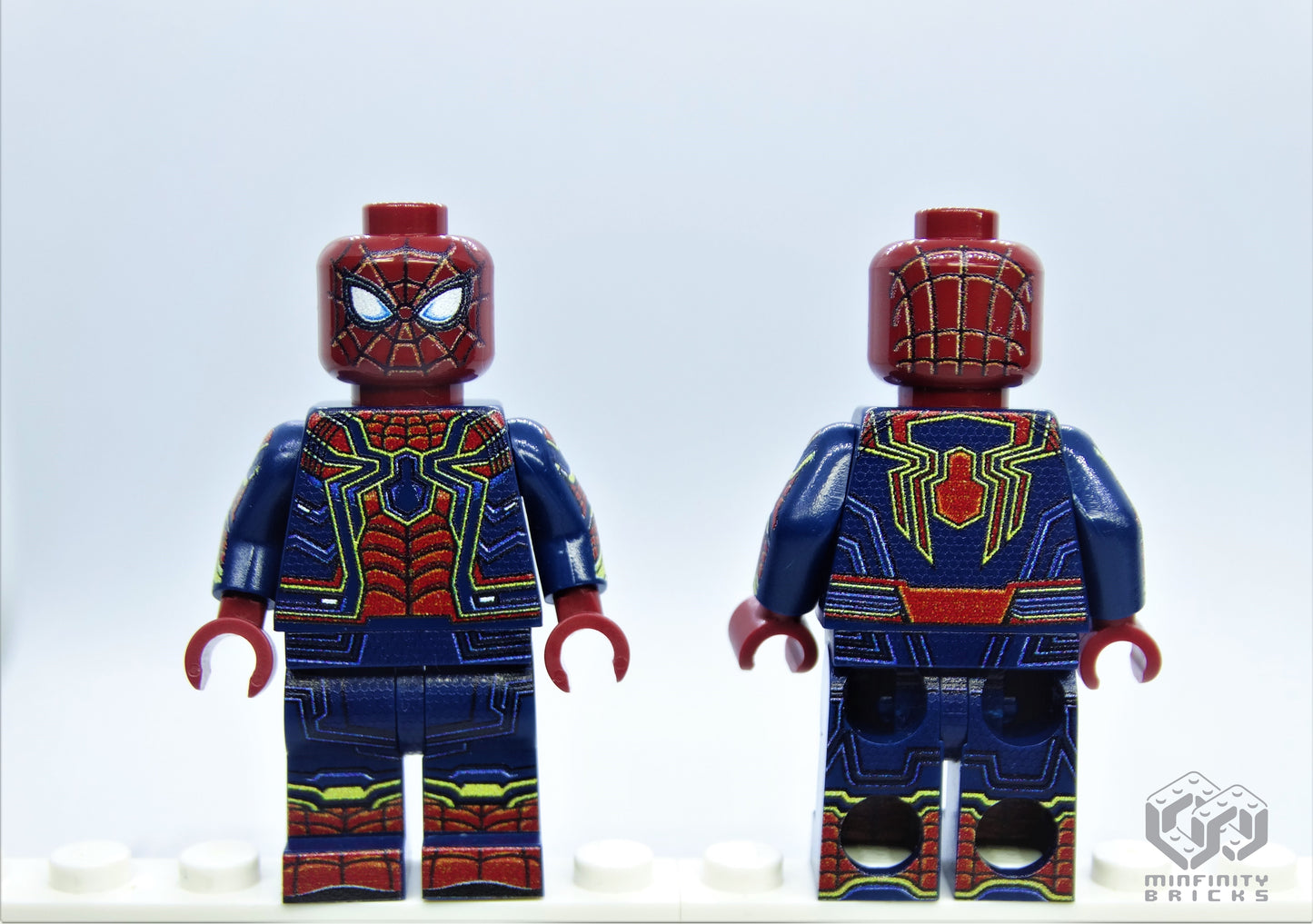 Iron Spider | Adult Collectible Minifigure 15+